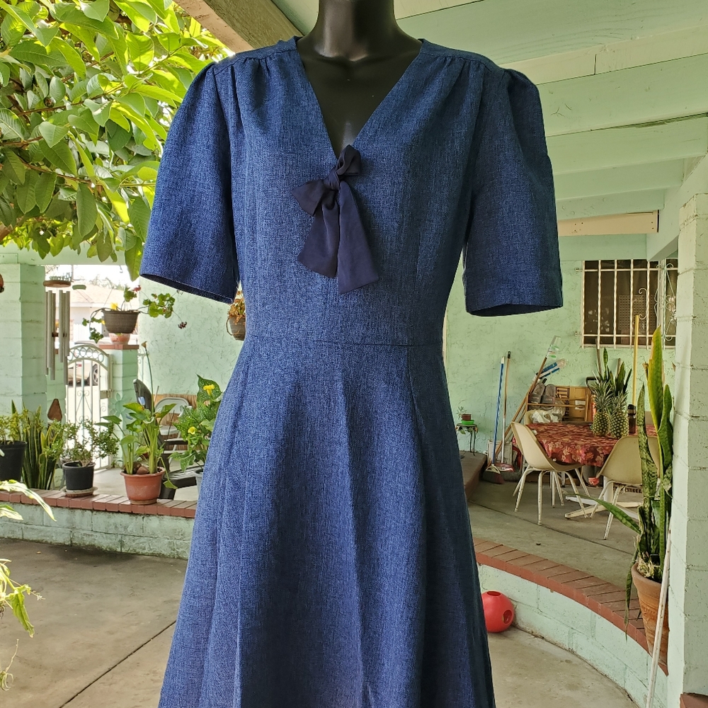 Pretty blue 50s inspired dress
